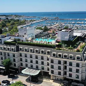 Wyndham Grand Kalamis Marina ***** Istanbul